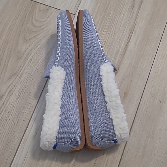 Rothy's Light Blue Loafers with Cream Lining Size 6w - Picture 3 of 8